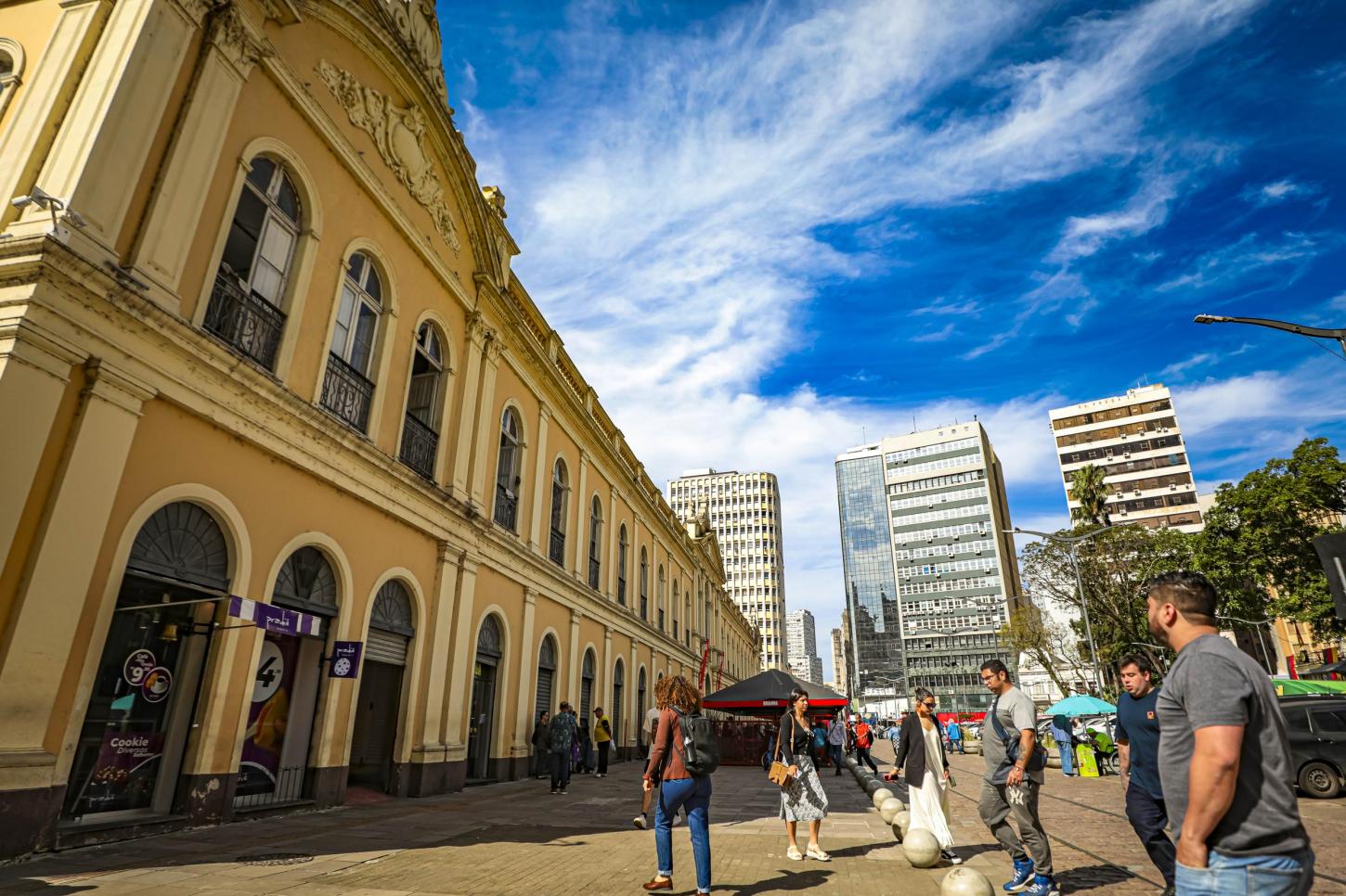 Março inicia com calor e chuva irregular e marca transição gradual para o outono no RS