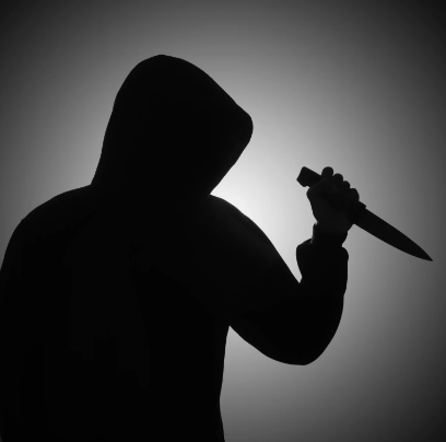Mulher é presa por esfaquear atual companheira do ex na frente de bebê em Guaíba