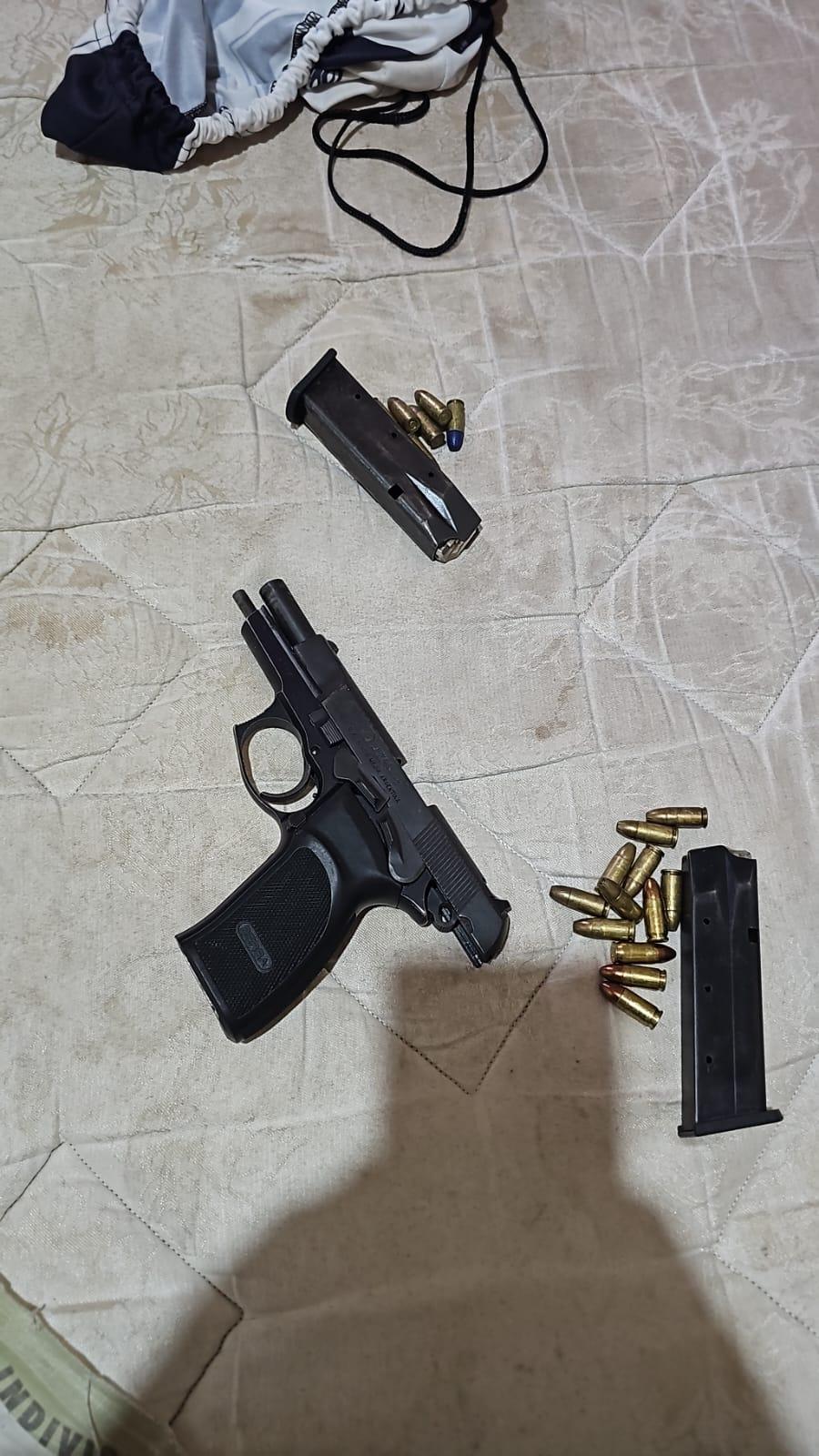 Polícia Civil prende homem por posse de arma de fogo em Guaíba