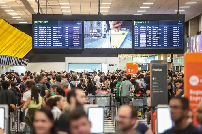 Conselho de Defesa Econômica abre processo para apurar possível coordenação de tarifas entre Gol e Latam em voos domésticos