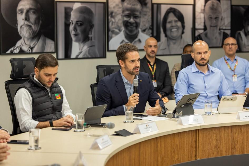 Em coletiva de imprensa, Governo do RS apresenta R$ 14 bilhões em ações de reconstrução após enchentes de 2024