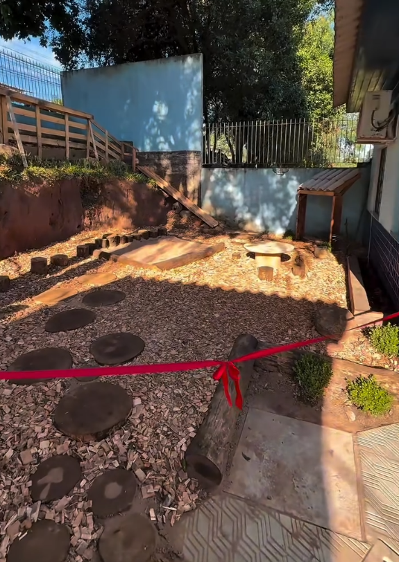 Guaíba inaugura primeiro pátio naturalizado em escola municipal no bairro São Francisco