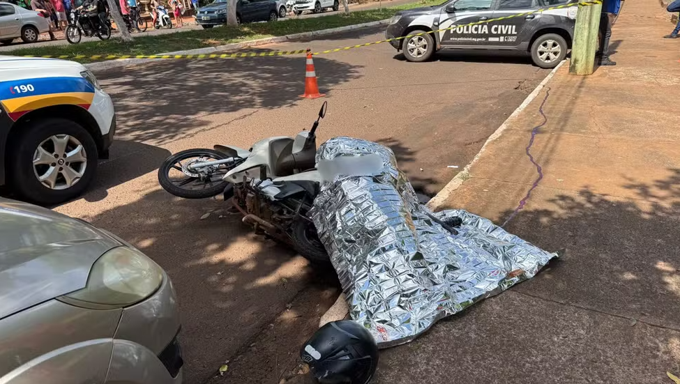 Jovem que presenciou feminicídio da mãe aos 9 anos é investigado por matar autor do crime dez anos depois