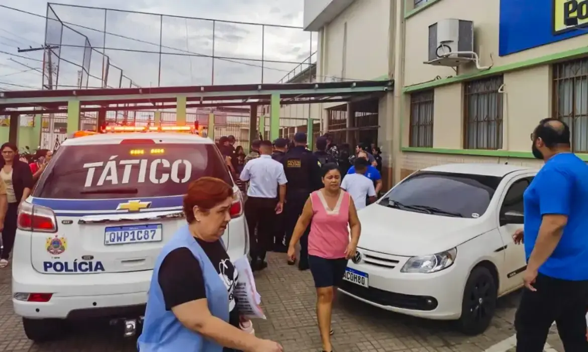 Ataque em escola no Acre deixa duas servidoras mortas e provoca suspensão das aulas