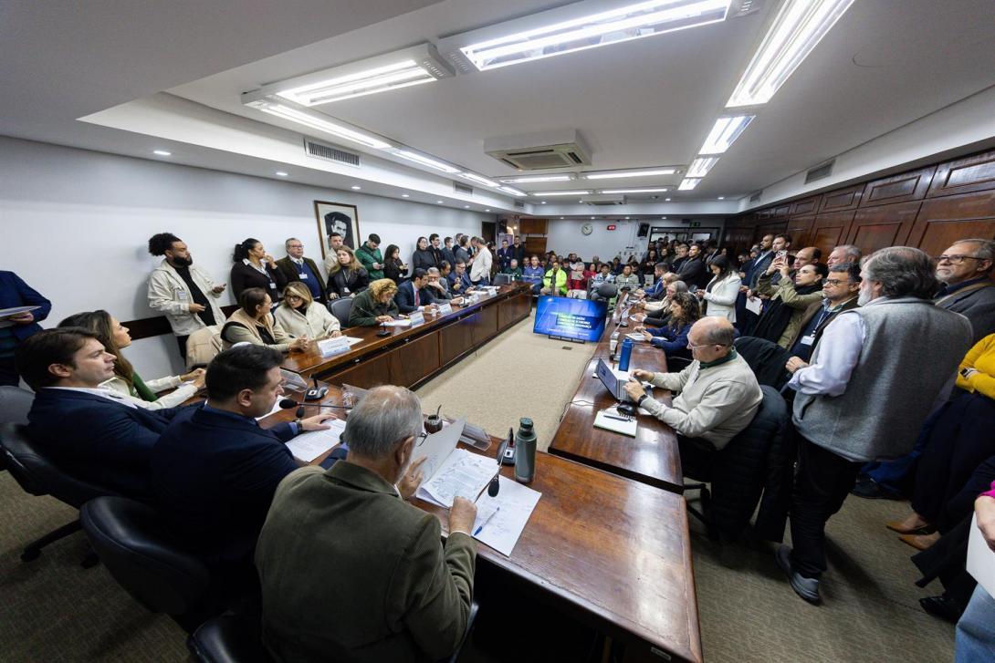 Audiência pública na Assembleia debate impactos da nova fábrica da CMPC em Barra do Ribeiro