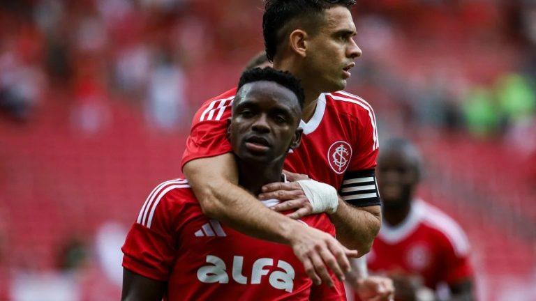 Borré e Carbonero ficam fora da convocação final da Colômbia para a Copa do Mundo