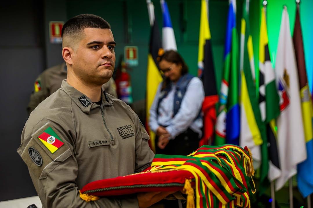 Comando Regional de Polícia Militar Centro-Sul realiza solenidade de aniversário com entrega de homenagens