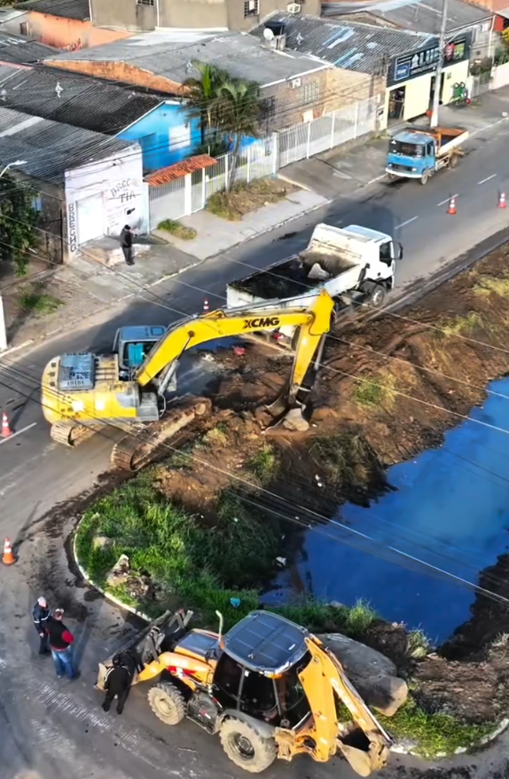 Guaíba conclui limpeza de valos na Zona Norte com retirada de 293 cargas de resíduos