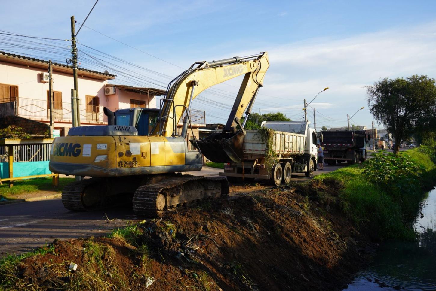 Obras de drenagem e contenção avançam em bairros de Guaíba para reduzir riscos de alagamentos