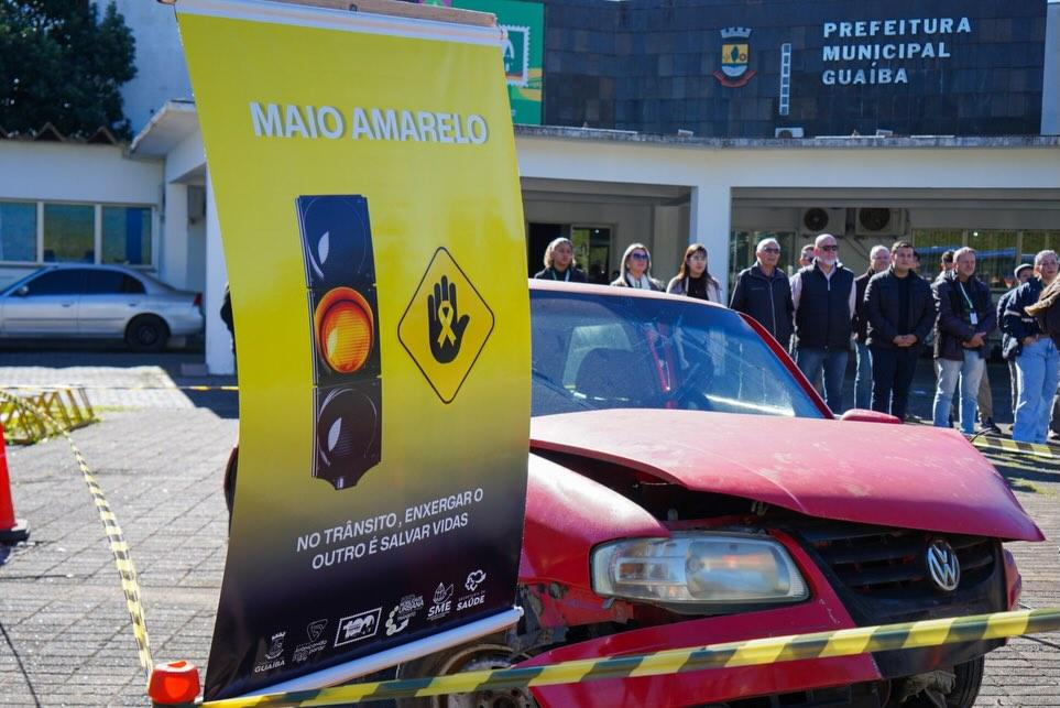 Prefeitura de Guaíba inicia programação do Maio Amarelo com blitz educativa no Centro
