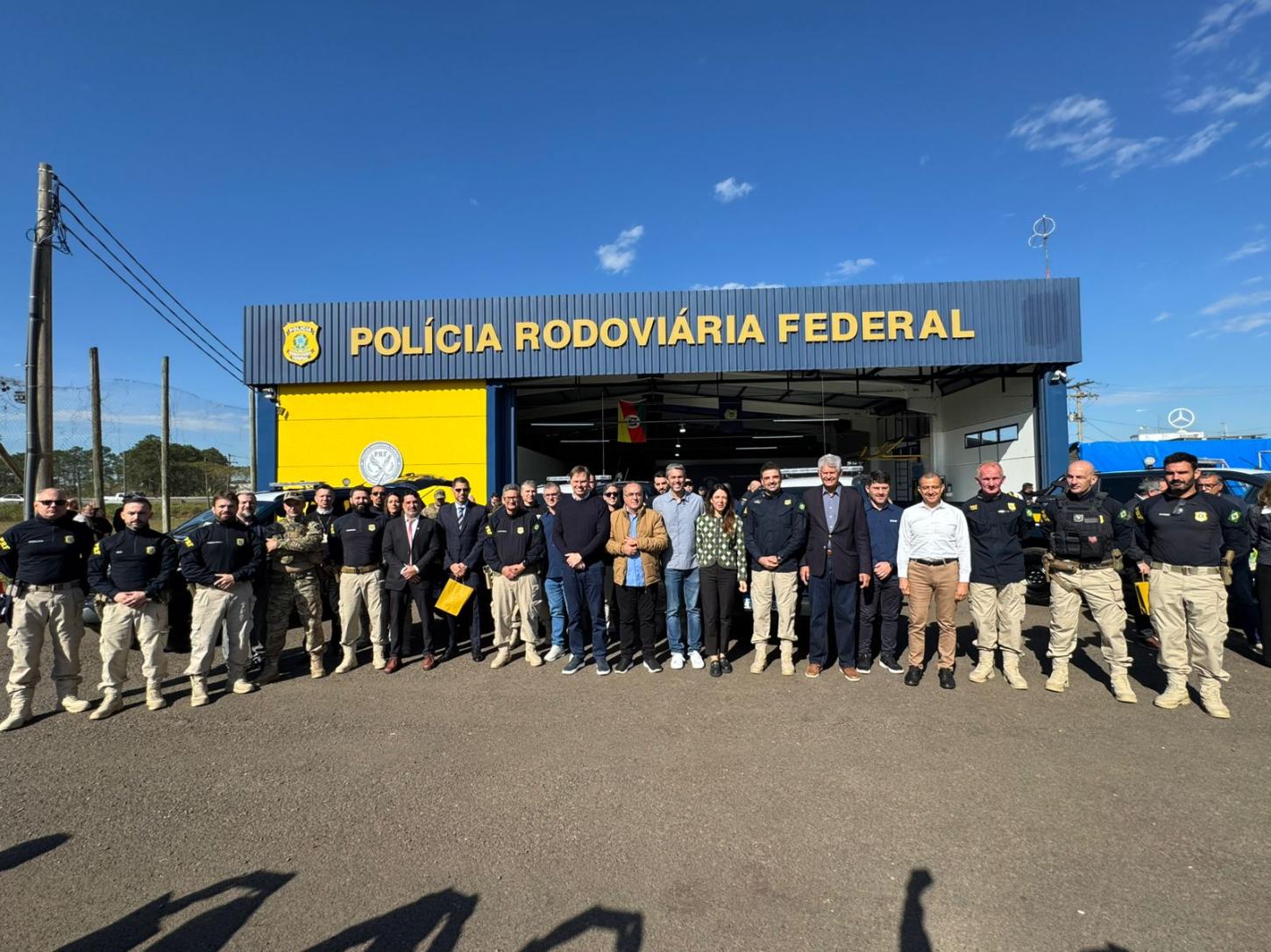 PRF recebe viaturas blindadas, tasers e melhorias em unidades operacionais no RS