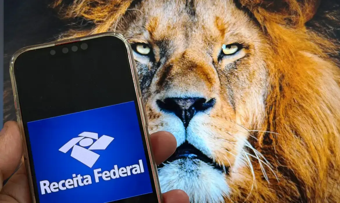 Receita abre consulta ao maior lote de restituição do IR da história nesta sexta-feira