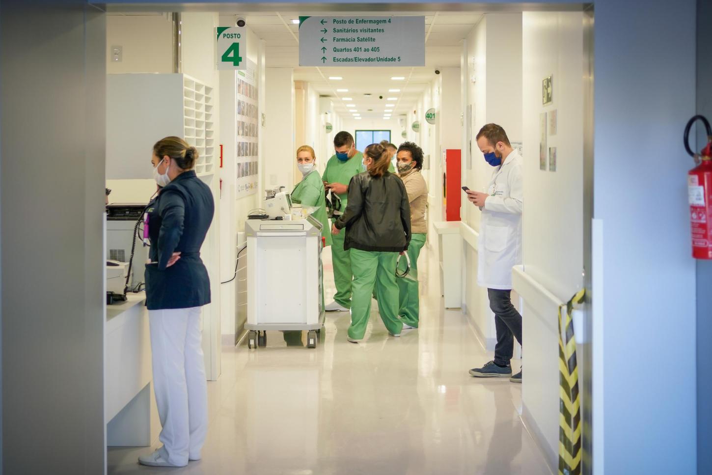 RS entra em alerta para doenças respiratórias após aumento de 533% nas internações por influenza