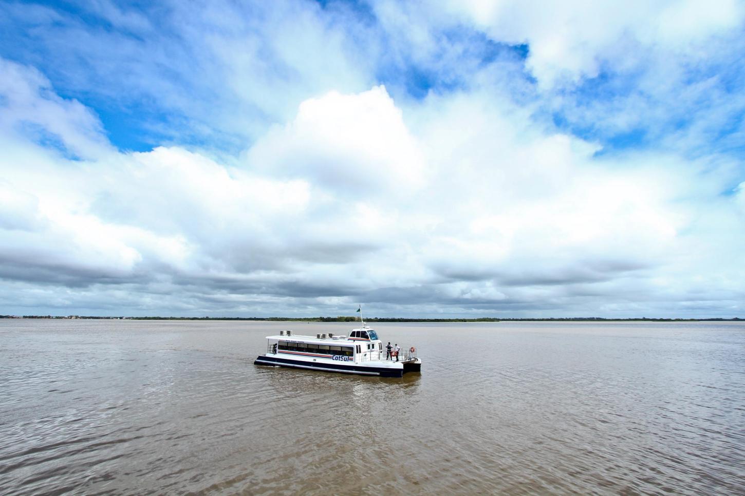 Catamarã entra no sistema do Passe Livre Estudantil entre Guaíba e Porto Alegre