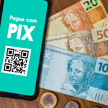 Pix reduziu uso de dinheiro em espécie para 61% dos brasileiros, aponta pesquisa da Serasa