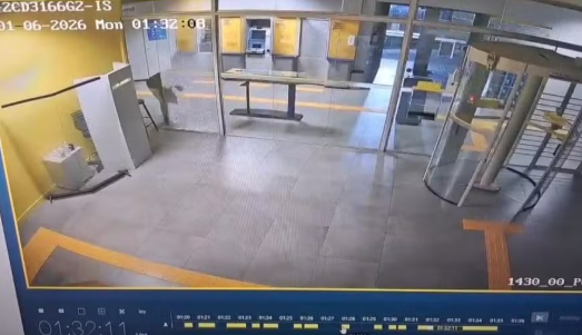 Segurança terceirizado é preso suspeito de furtar três armas de agência bancária em Alvorada