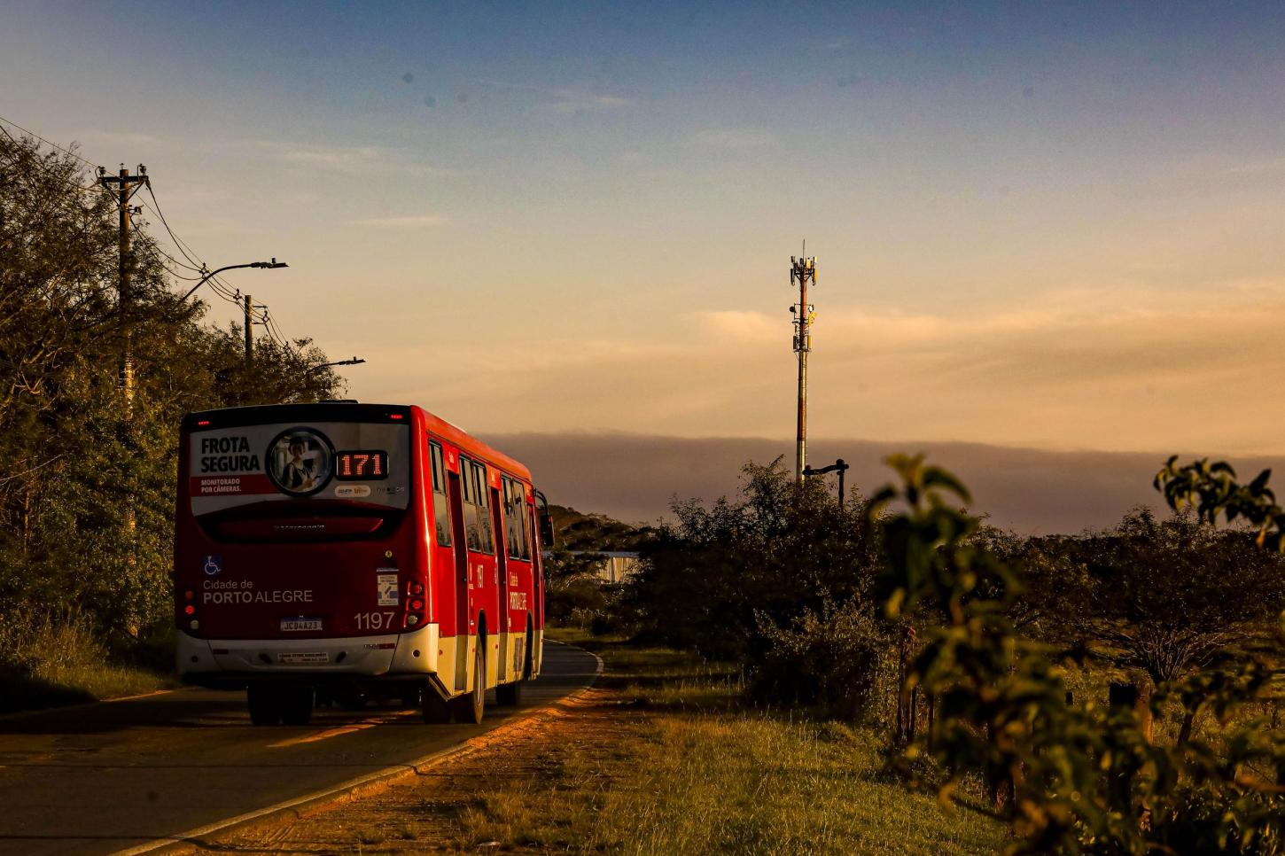 Tempo firme predomina no RS e temperaturas podem chegar a 25°C nesta quarta