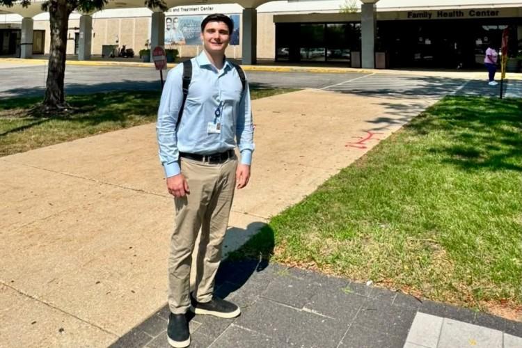 Acadêmico de Medicina da Ulbra Canoas realiza estágio clínico em hospital dos Estados Unidos