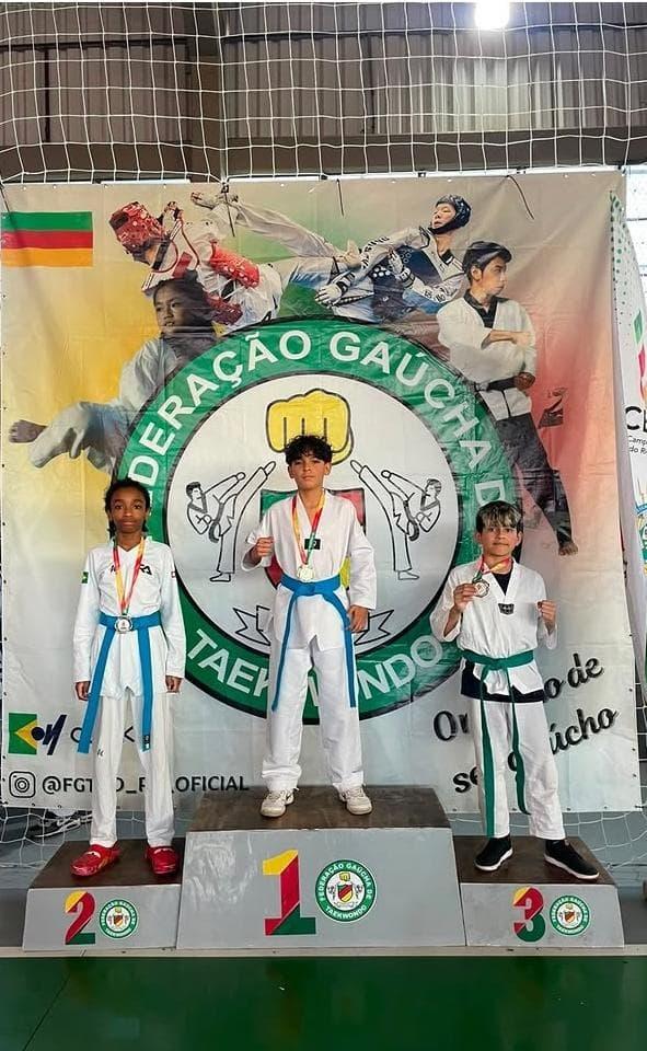Atleta de Guaíba garante vaga para representar o Rio Grande do Sul no Campeonato Brasileiro Estudantil de Taekwondo