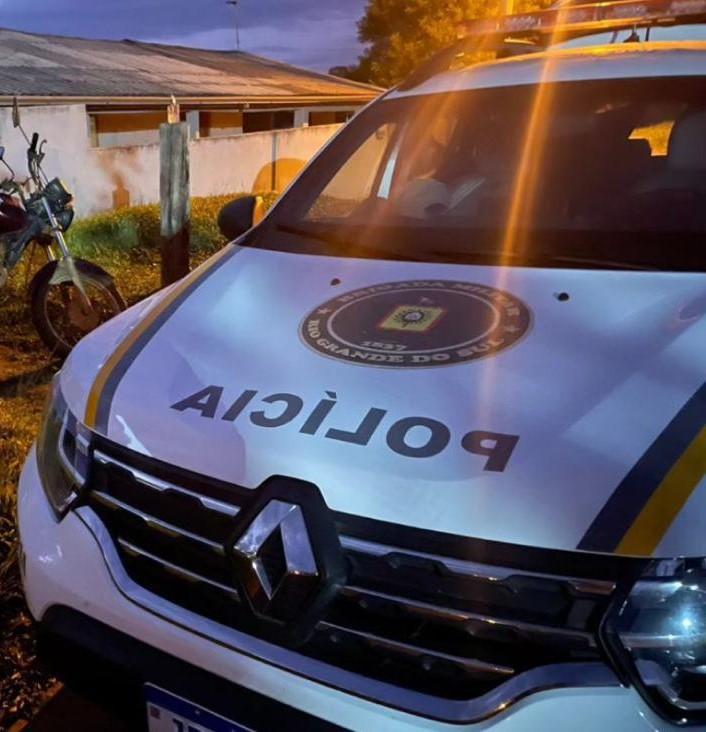 Homem é preso por violência doméstica e resistência à abordagem em Butiá