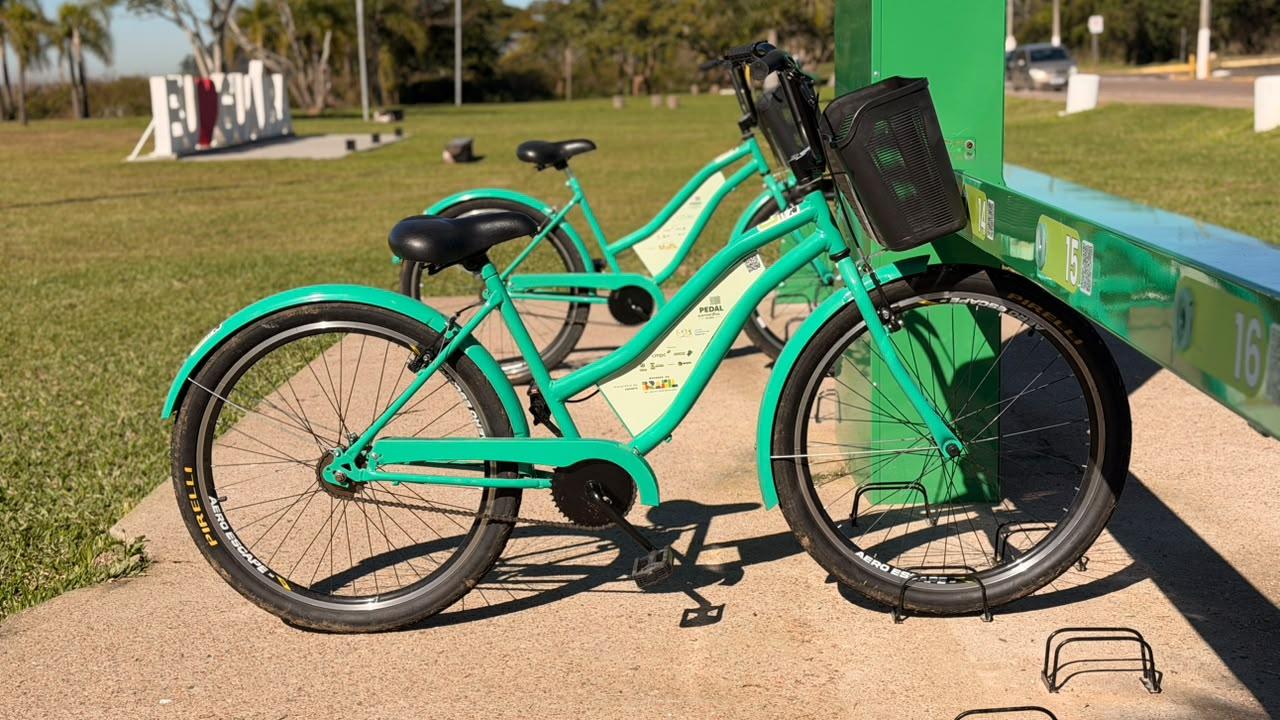 Projeto Pedal Sustentável disponibiliza 50 bicicletas gratuitas em cinco pontos de Guaíba