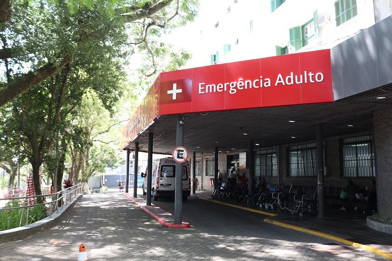 Estudo em Porto Alegre aponta que 84% dos pacientes que descobriram HIV em estágio avançado eram heterossexuais