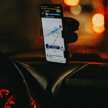 Motoristas de aplicativo podem usar renda da Uber e 99 para financiar a casa própria