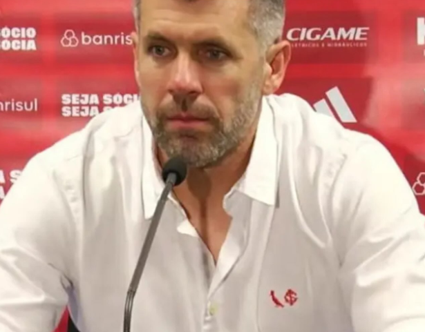 Internacional demite Paulo Pezzolano após derrota para o São Paulo no Brasileirão