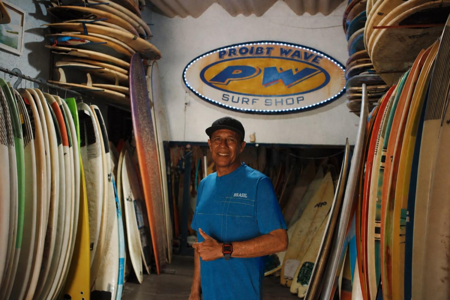 Guaíba perde Castro Pereira, jornalista que marcou a história da comunicação e foi pioneiro na cobertura do surf no Brasil