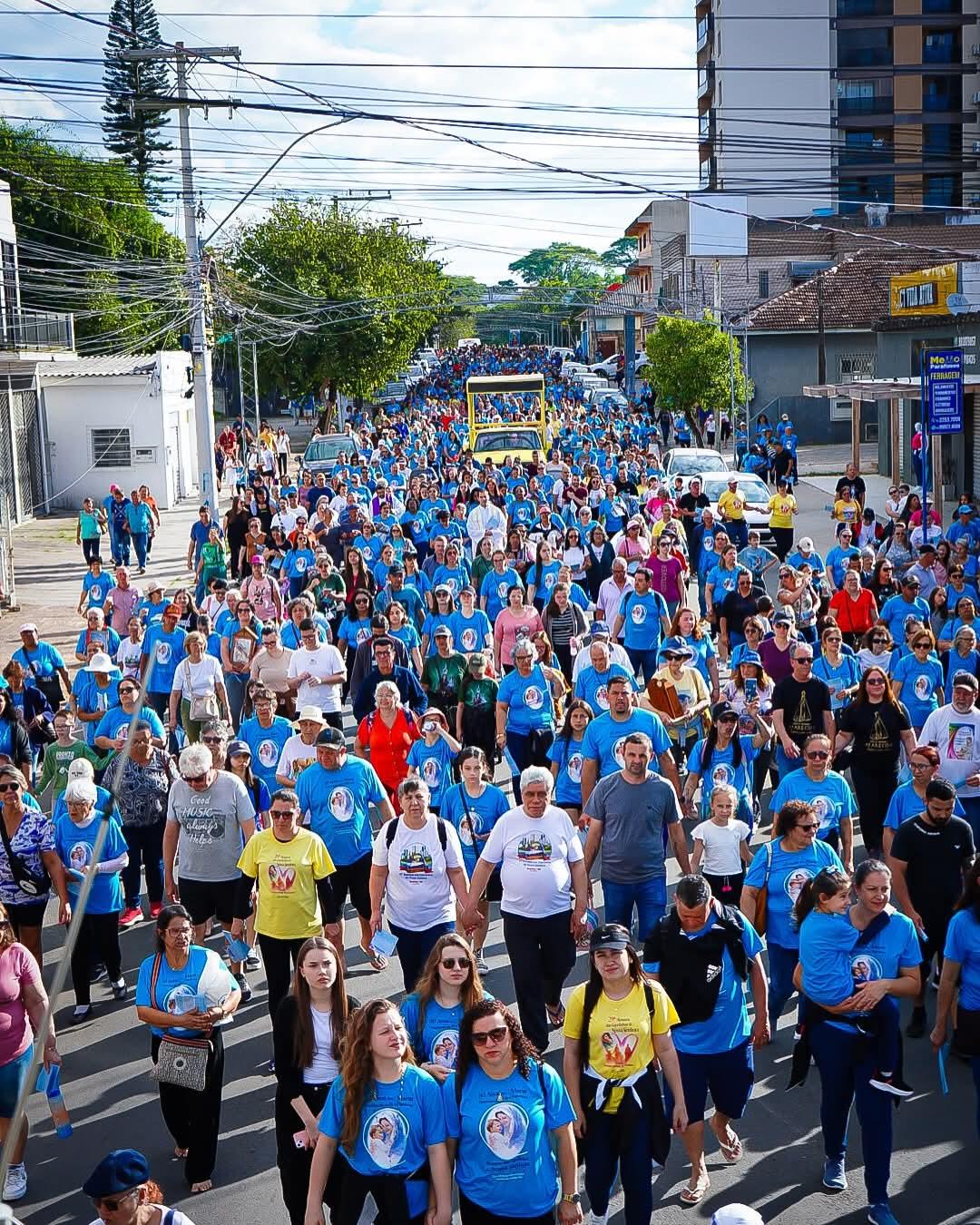 Guaíba recebe 32ª Romaria das Capelinhas de Nossa Senhora com caminhada de mais de 20 quilômetros