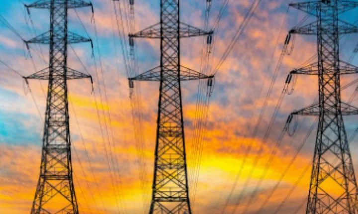 Aneel autoriza reajuste na conta de luz e tarifas sobem até 15%