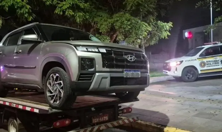 Após fuga e perseguição, Brigada Militar prende homem armado e recupera carro roubado em Guaíba