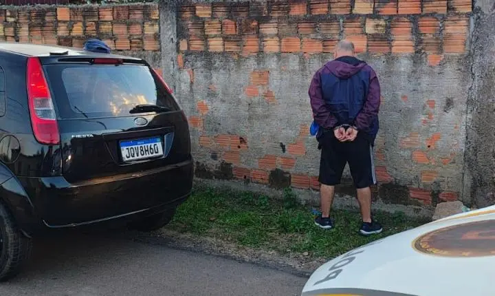 Brigada Militar prende dois homens e recaptura foragidos durante operação em Guaíba