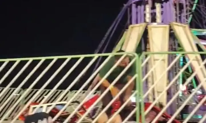 Brinquedo despenca em parque de Guaíba com adultos e crianças e causa momentos de desespero