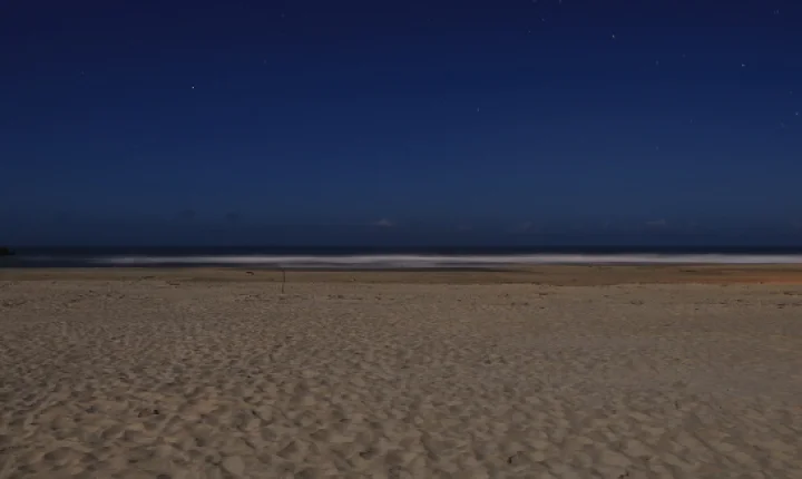 C0rp0 é encontrado dentro de carro inc3ndiado em praia do Litoral Norte do RS
