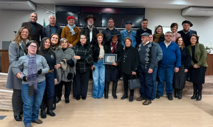 Câmara de Guaíba realiza sessão solene em homenagem ao músico Paulo Feijó