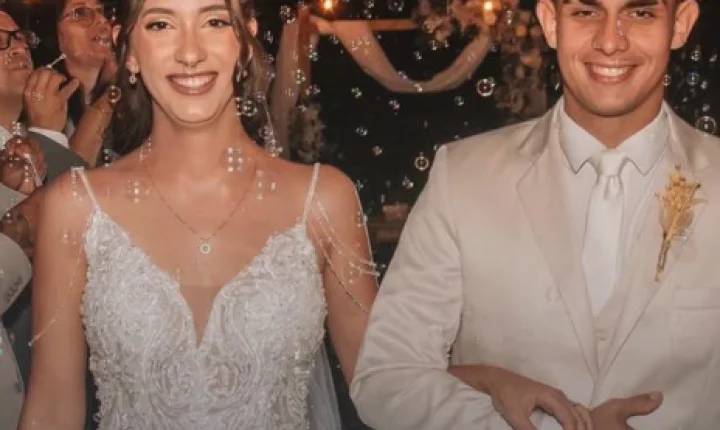 Casal que morreu 19 dias após o casamento será enterrado junto