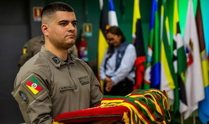 Comando Regional de Polícia Militar Centro-Sul realiza solenidade de aniversário com entrega de homenagens