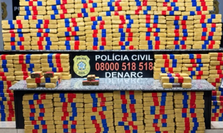 Denarc apreende 217 quilos de m4c0nh4 em galpão usado por facção em Canoas