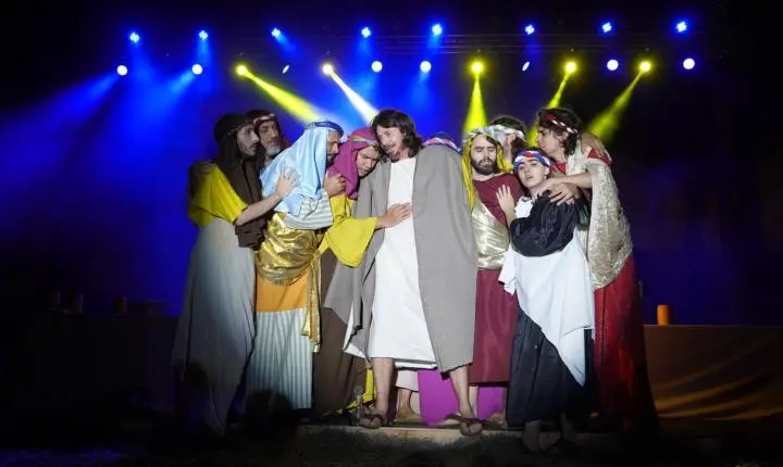 Espetáculo de Páscoa terá três sessões no Largo José Claudio Machado em Guaíba