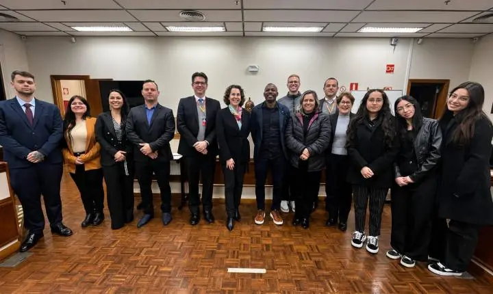 Estudantes de Direito de Guaíba conhecem a rotina do Tribunal do Júri