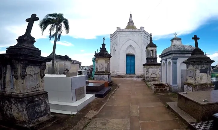 Furto em cemitério de Rio Pardo danifica cerca de 50 túmulos e mobiliza investigação policial
