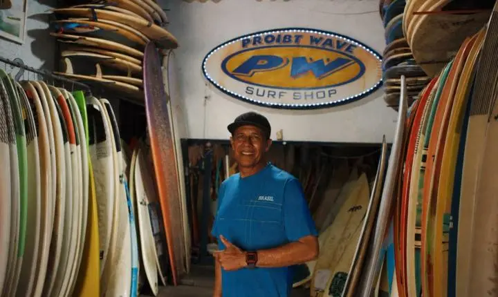 Guaíba perde Castro Pereira, jornalista que marcou a história da comunicação e foi pioneiro na cobertura do surf no Brasil