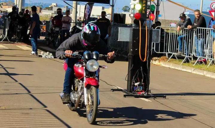Guaíba recebe no domingo a final do Campeonato Gaúcho de Arrancada de Motos