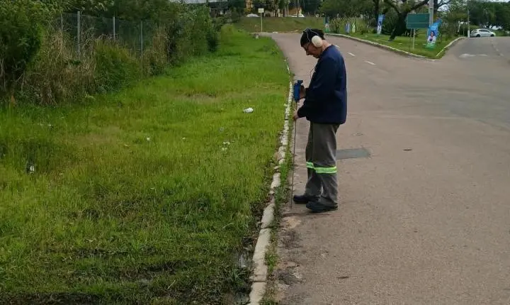 Guaíba/RS: Corsan intensifica buscas por vazamentos ocultos para reduzir perdas de água