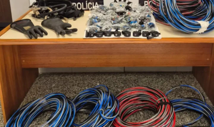 Homem é pr3s0 com 64 quilos de cabos furtados da CEEE Equatorial em Porto Alegre