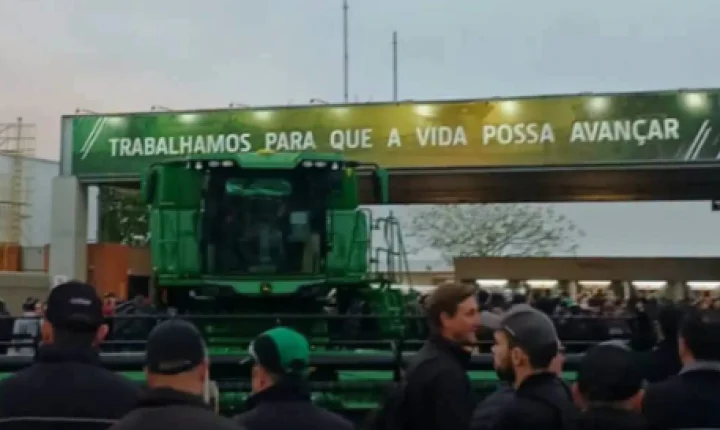 John Deere propõe banco de horas para evitar demissão de cerca de 150 funcionários no RS