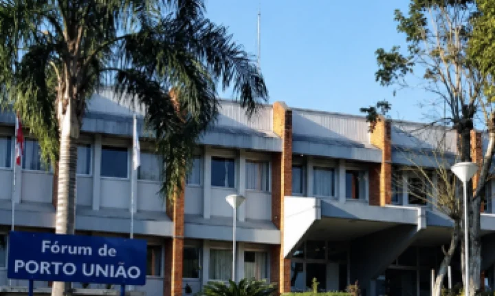 Justiça determina retirada de nome de mulher de registro como mãe após DNA comprovar ausência de vínculo
