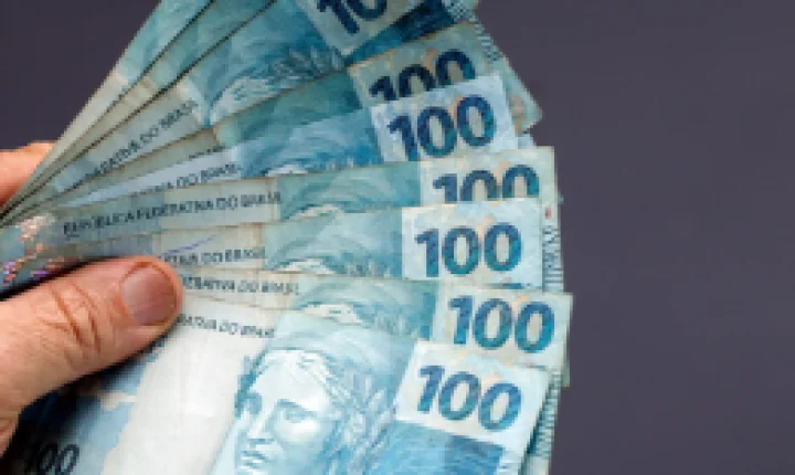 Projeto prevê recompensa de até 30% para quem denunciar sonegação fiscal no Brasil