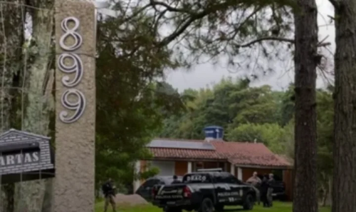 Revenda a marca de beleza mais  amada do Brasil. Conquista sua  liberdade financeira e lucre até 50%. @kalata.ci @er.vdguaiba